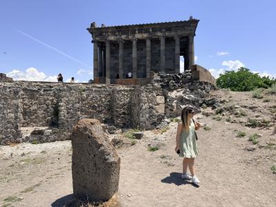 Geghard y Garni