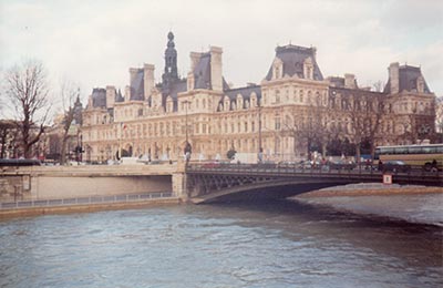 París