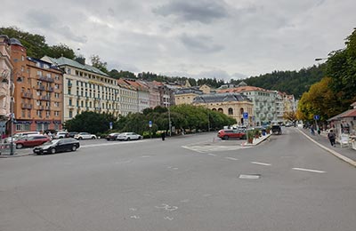 Karlovy Vary y Cesky