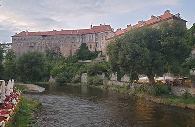 Karlovy Vary y Cesky